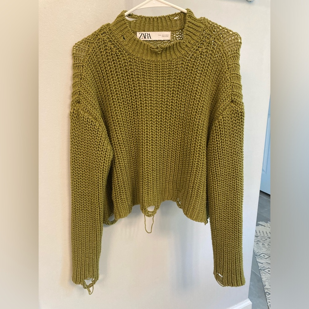 Zara Green Distressed Cropped Oversized Knit Sweater sz S